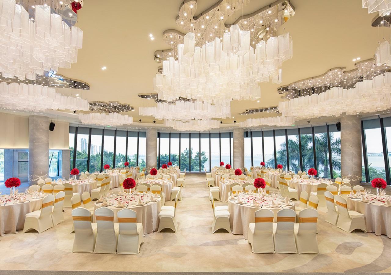 Grand Bay Hotel Джухай Екстериор снимка