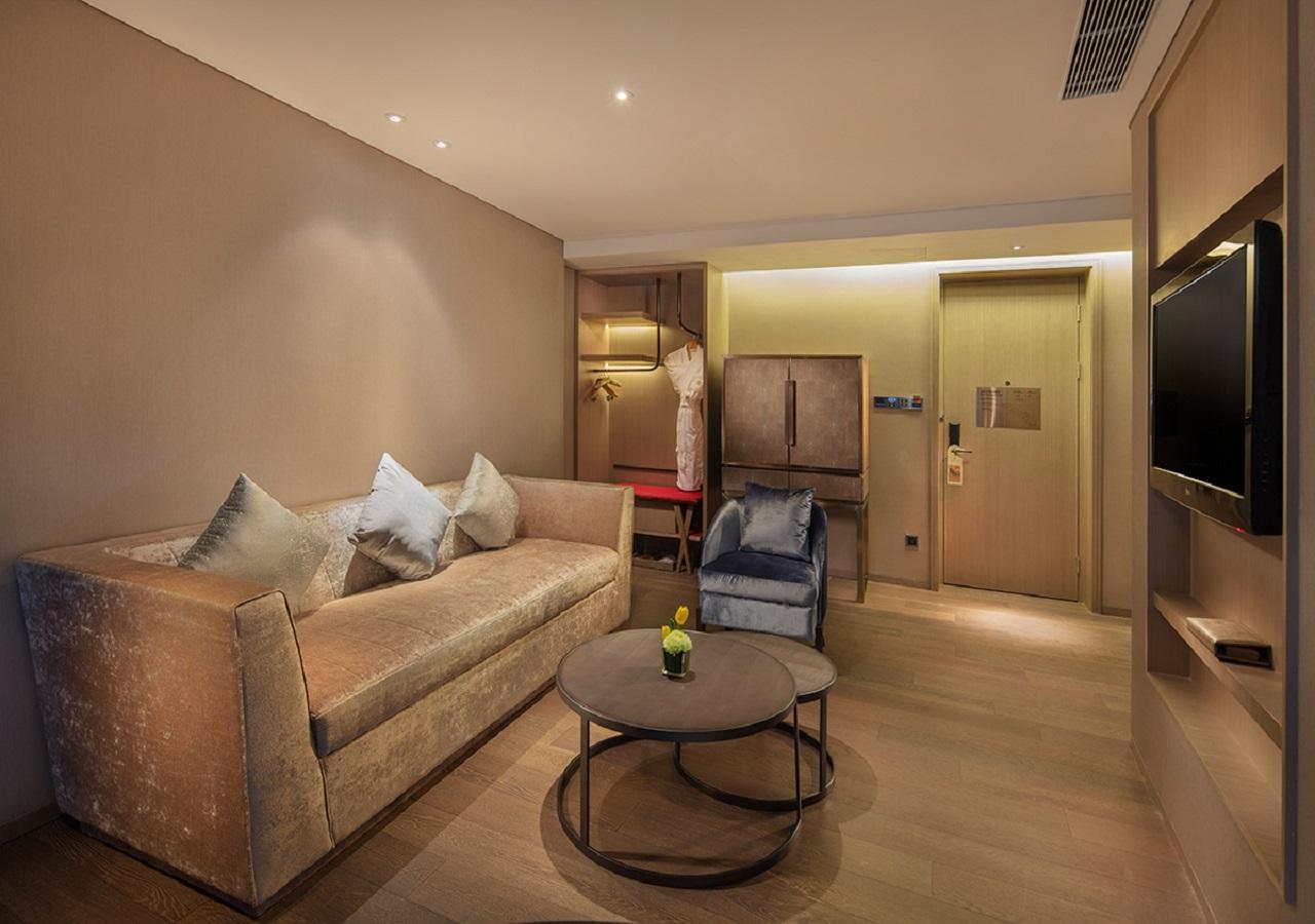 Grand Bay Hotel Джухай Екстериор снимка