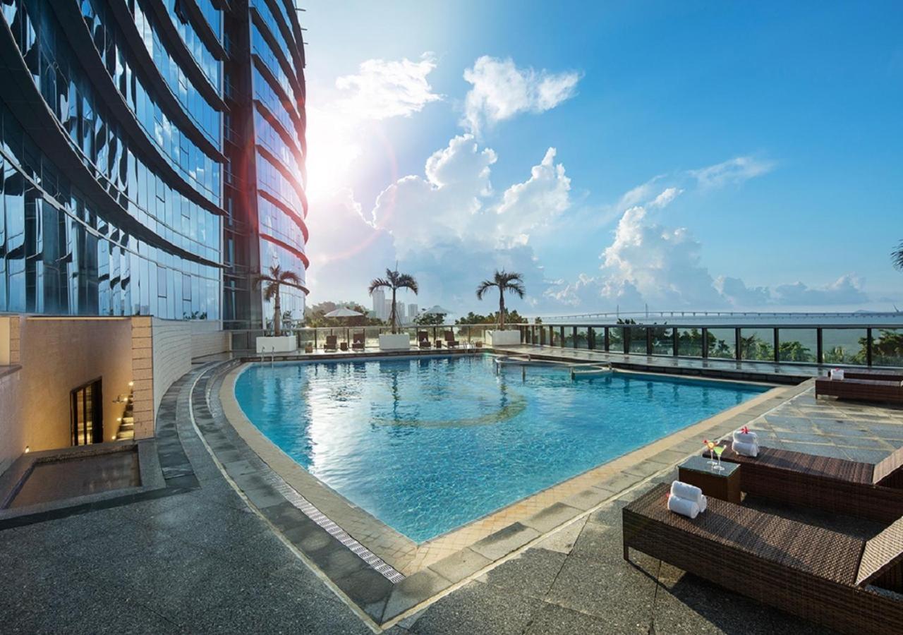 Grand Bay Hotel Джухай Екстериор снимка